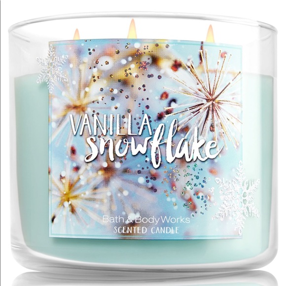 Vanilla Snowflake 3 Wick 🕯Bath & Body Works - Picture 6 of 10